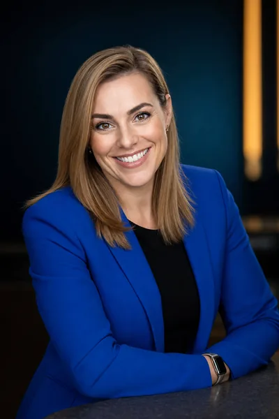 Marta Kudela — portret wygenerowany przez SI; fikcyjna persona